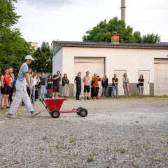 FMR-23-Exhibition-37-raumarbeiterinnen-Overthere-–-Hafenfernsehen-–-©-Violetta-Wakolbinger